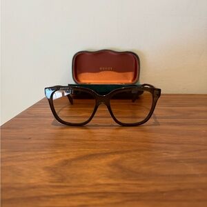 Gucci oversized Sunglasses